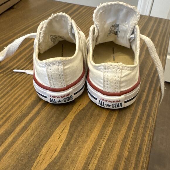 Conver All Star Chuck Taylor Low Size 5 White Red Black Infant - Picture 3 of 4